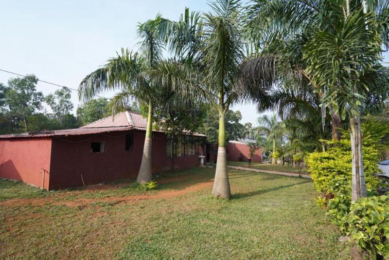 Wanderlust Resort - Housity