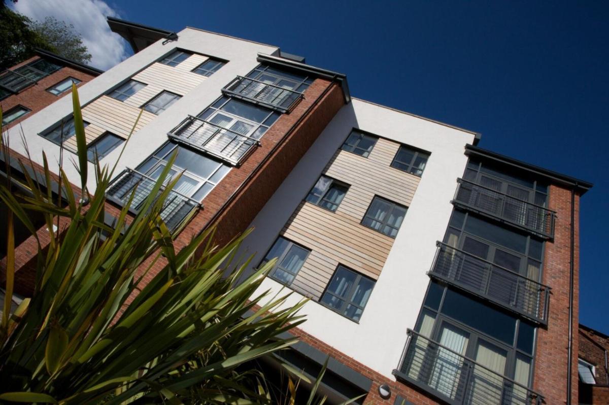 Roomzzz Leeds Headingley - Housity