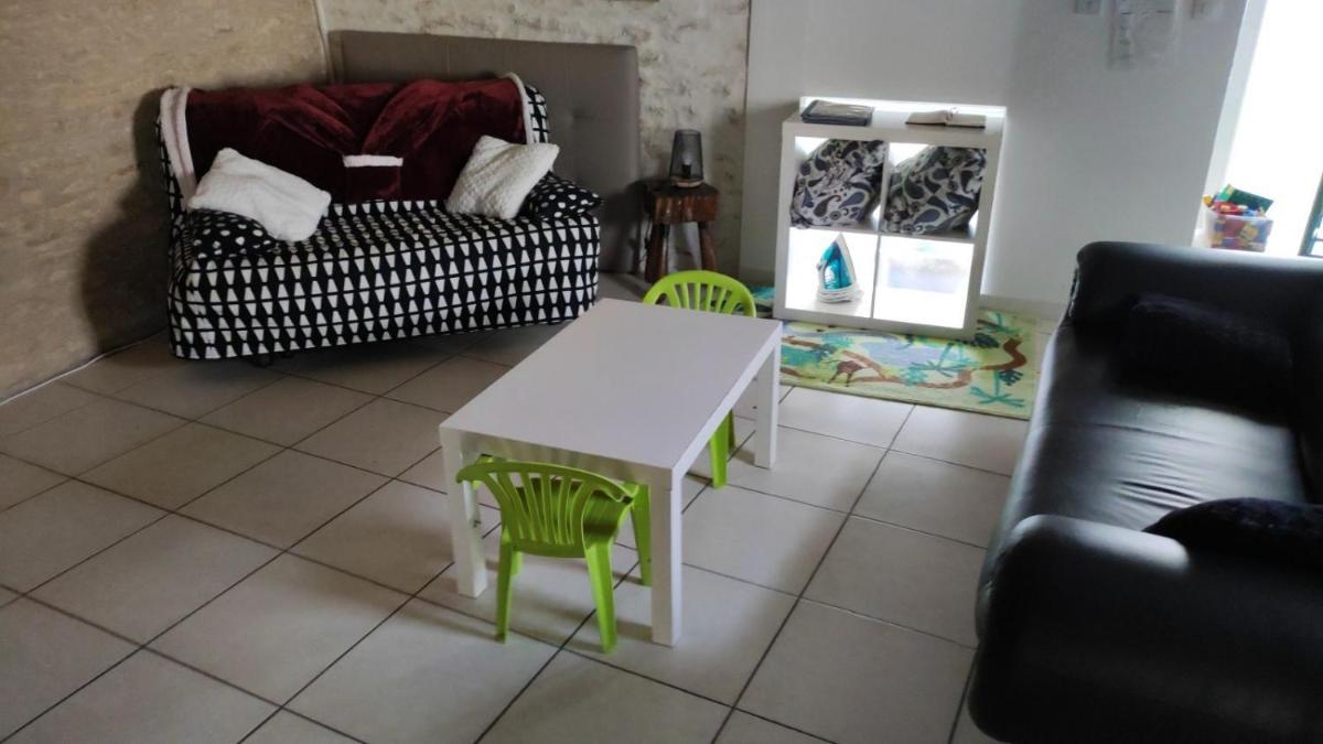 Holiday home Aqueducienne - Housity