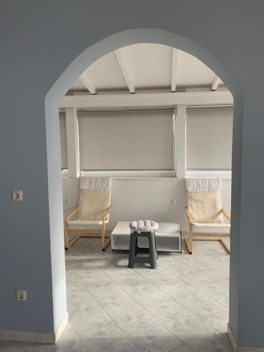 Aris House - Housity