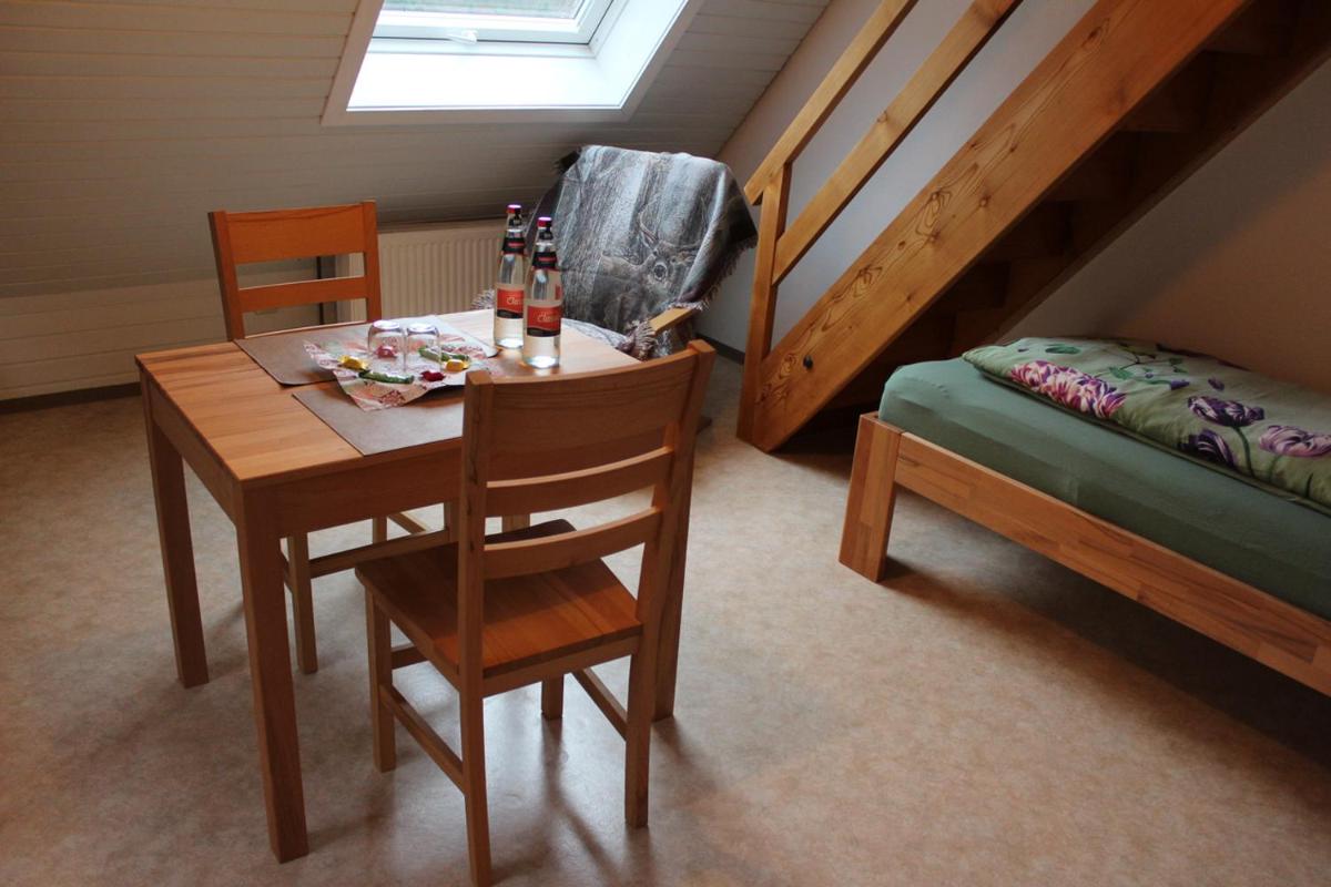 Bauernhof-Gästezimmer Waldblick - Housity