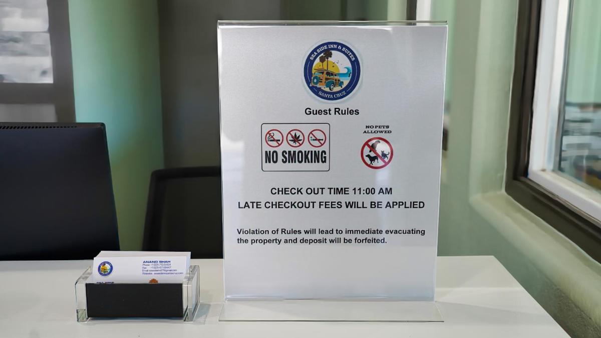 SeaSide Inn & Suites - Housity