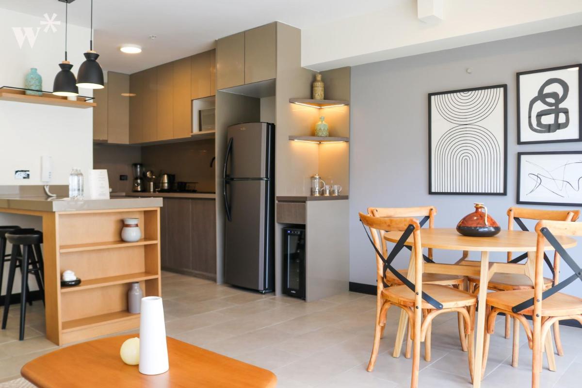 Suitetrails - Lively 1BR in San Isidro