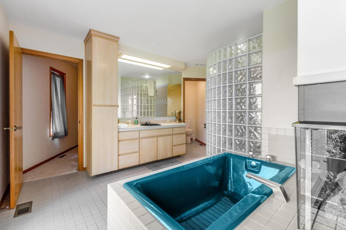 Hubbard Hill Haven - Housity
