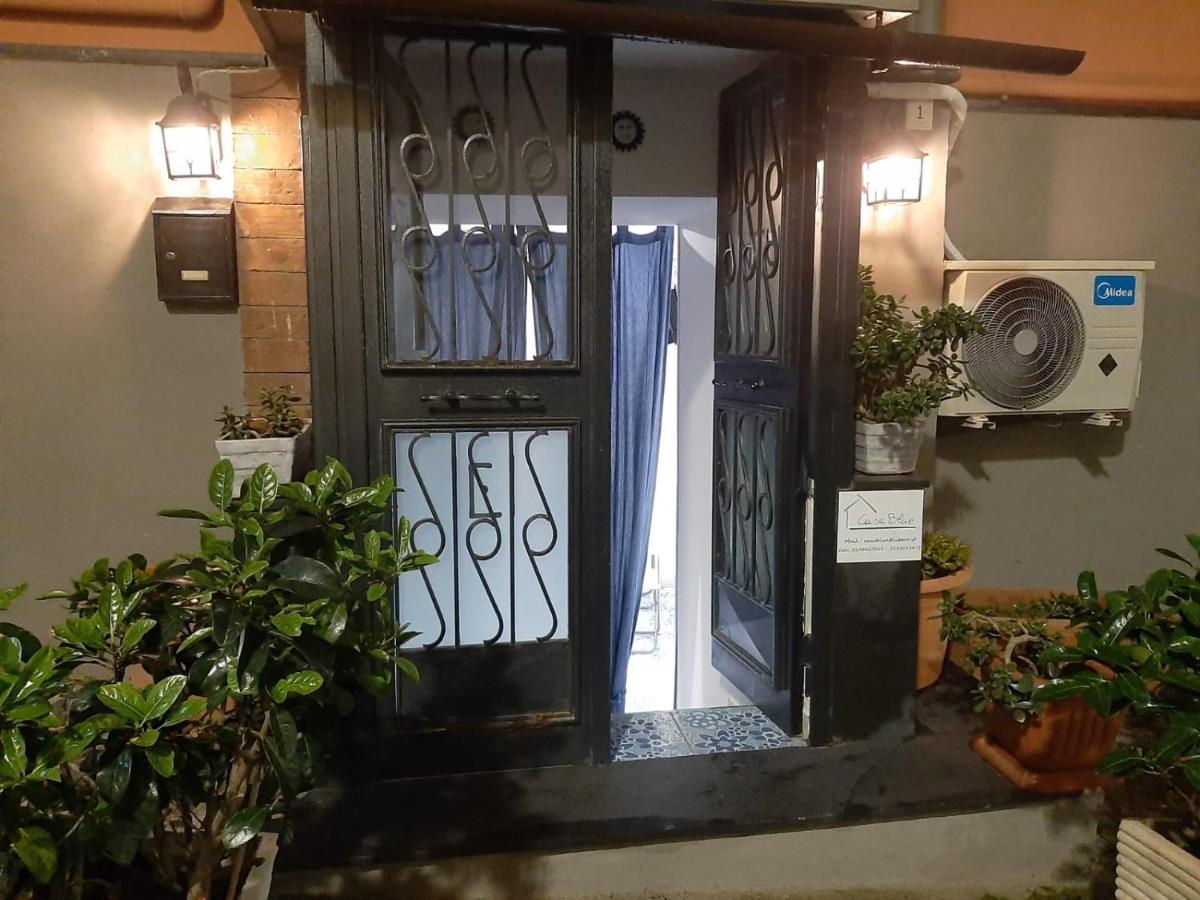 Casa Blue - Housity