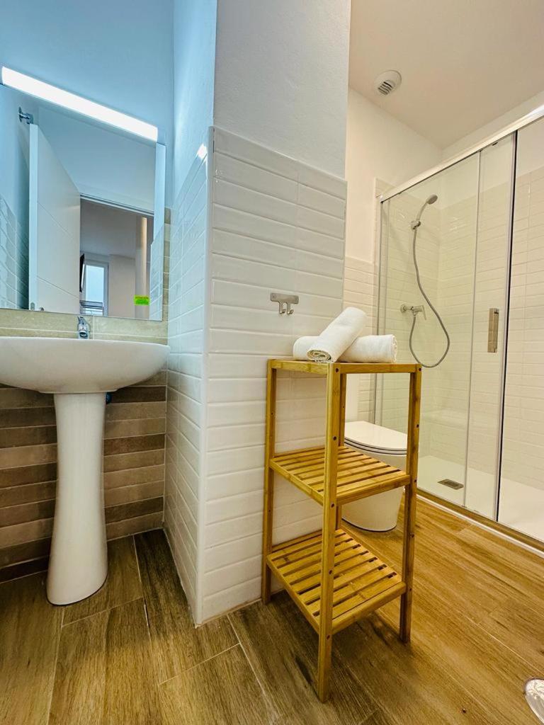 HOSTEL COSTA-LUZ Béjar 28-30 - Housity