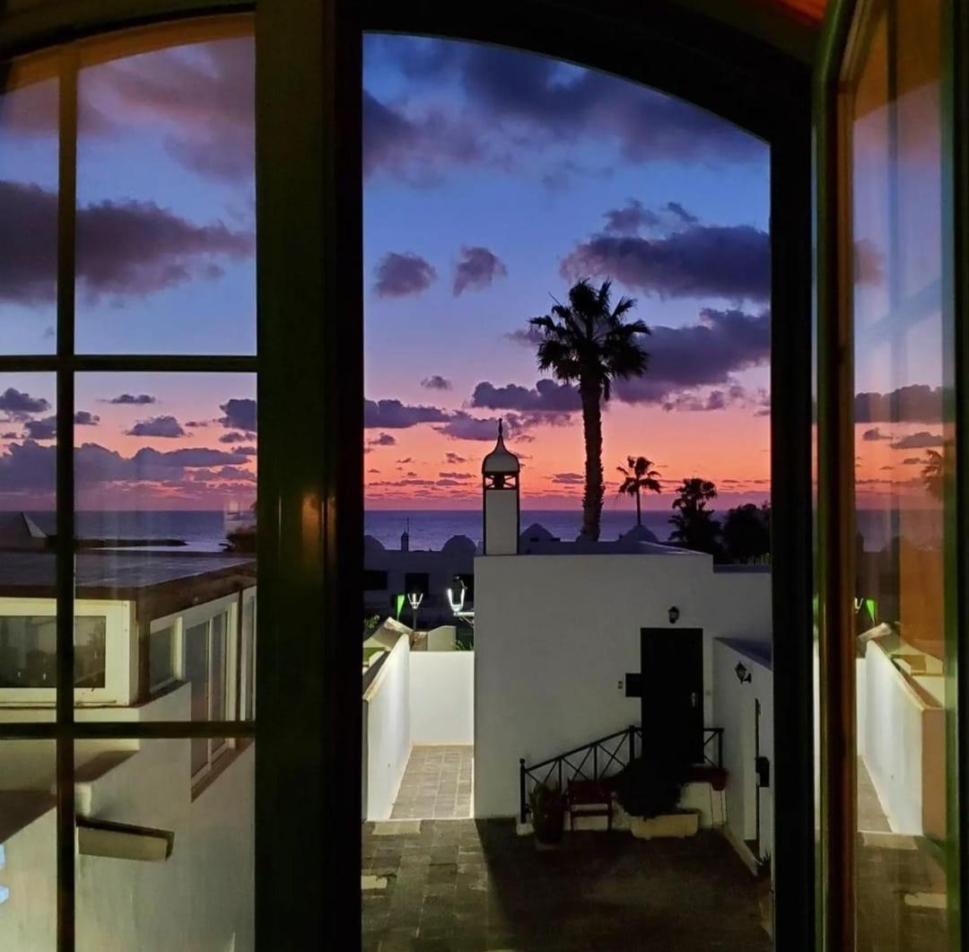 Cozy Waterman beach house - Housity