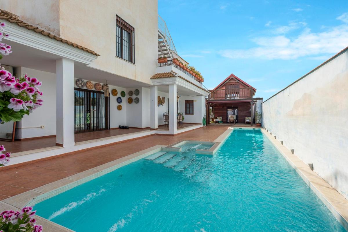 Acogedora casita en la Subbética, centro de Andalucía, Granada y Córdoba - Housity