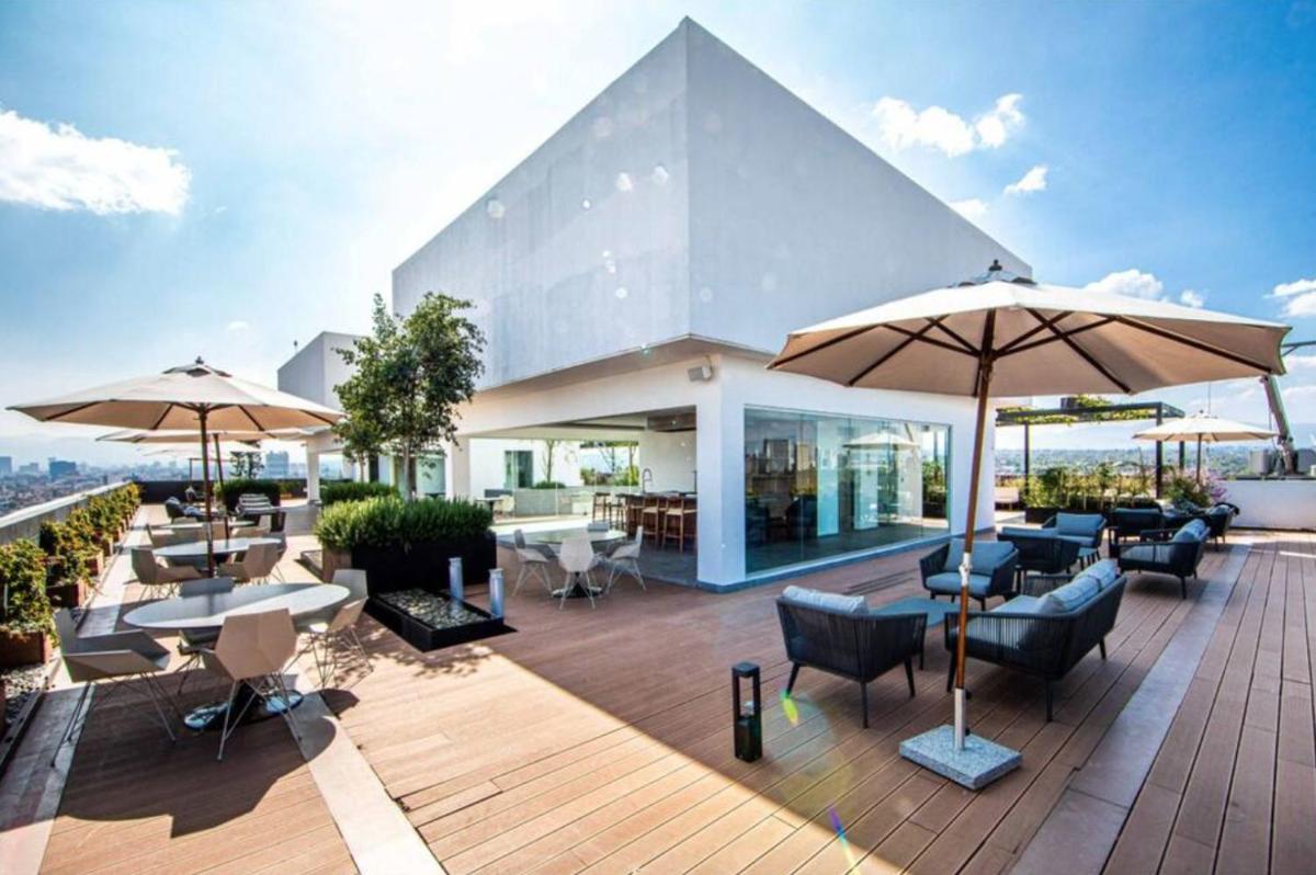 Lovely & Spacious Apartment with Pool & Gym in La Condesa - Icon - Housity