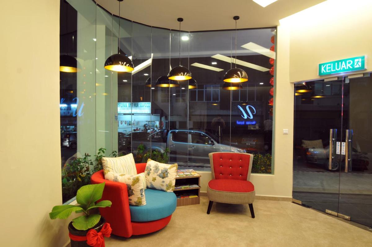 U Design Hotel Mentakab - Housity