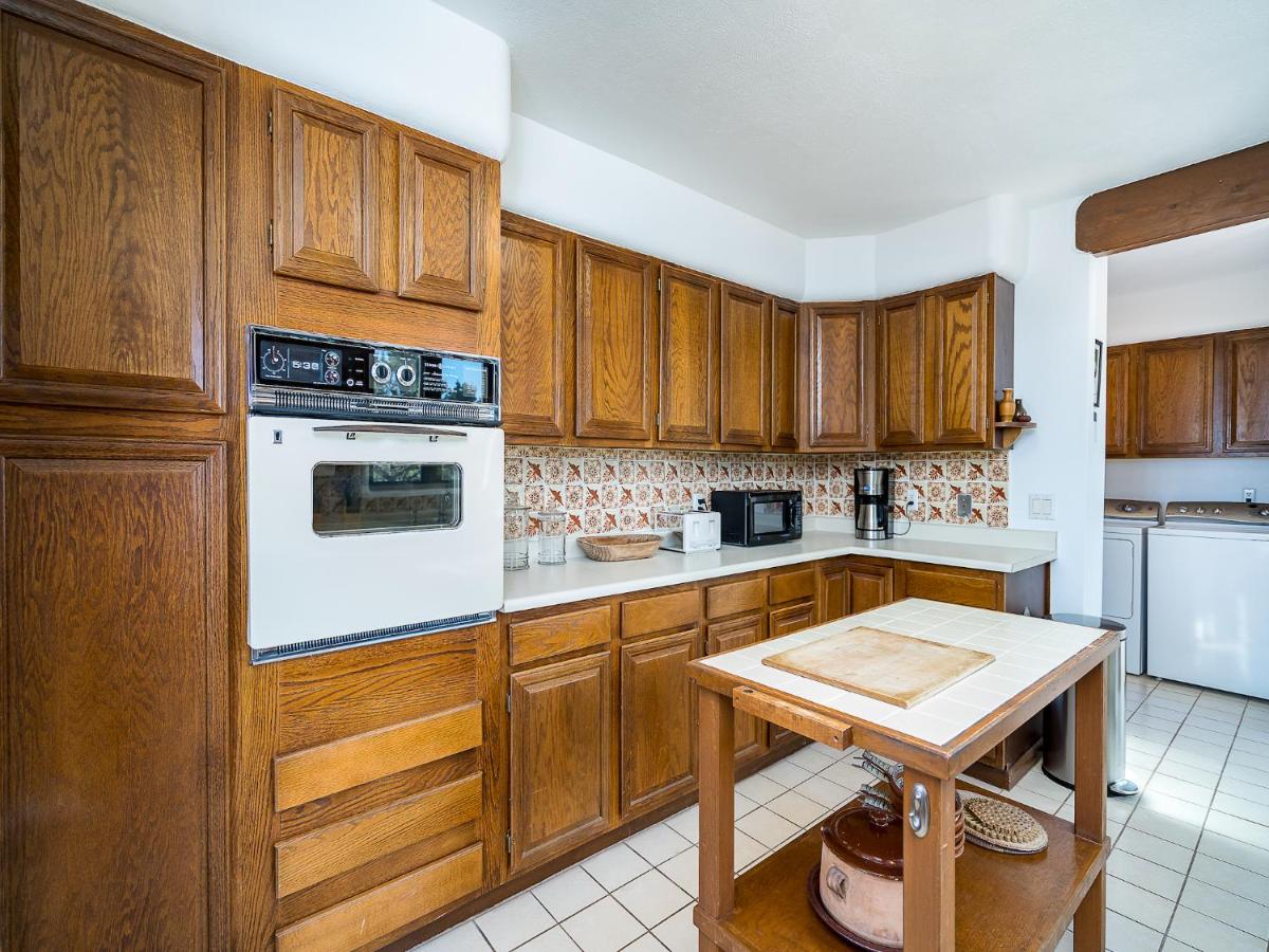 Arroyos Edge - Housity