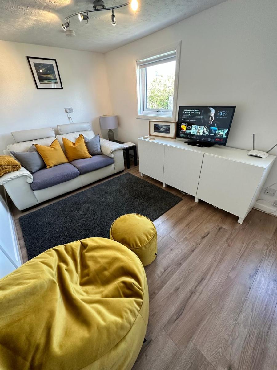 Peninsula Cottage - Housity