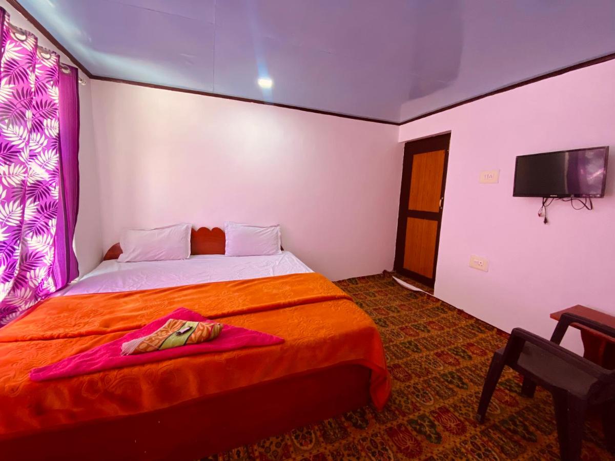 Hotel Border View - Housity