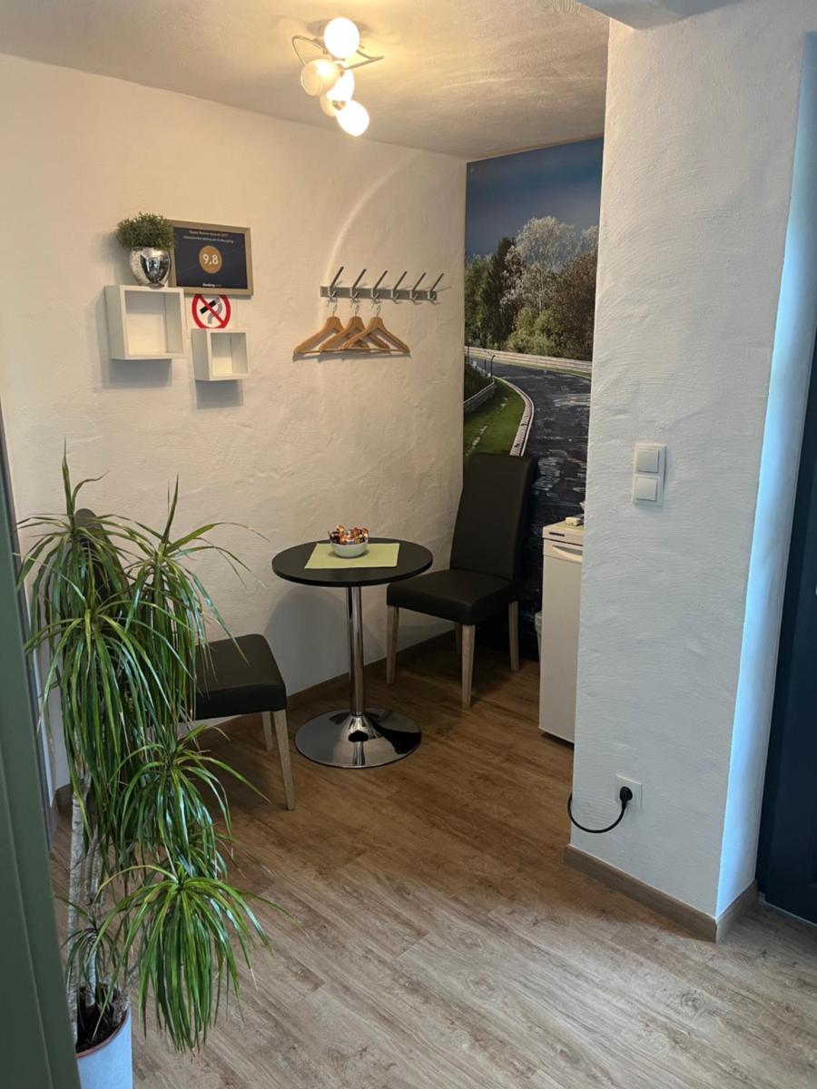 Gästezimmer Melina am Nürburgring - Housity