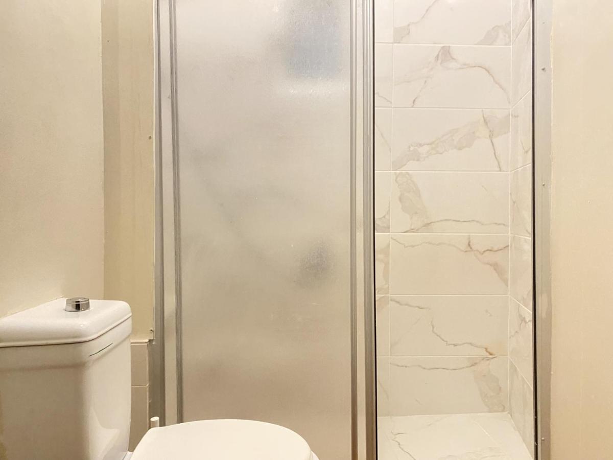 Capacious Flat Near Taksim Square in Beyoglu - Housity