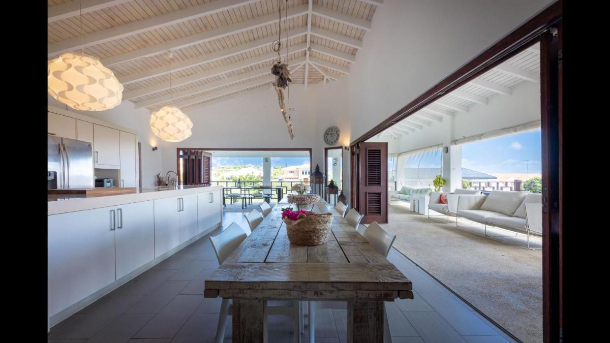 Room in Villa - Breezy Stay - Villa Mi Cuna - Housity