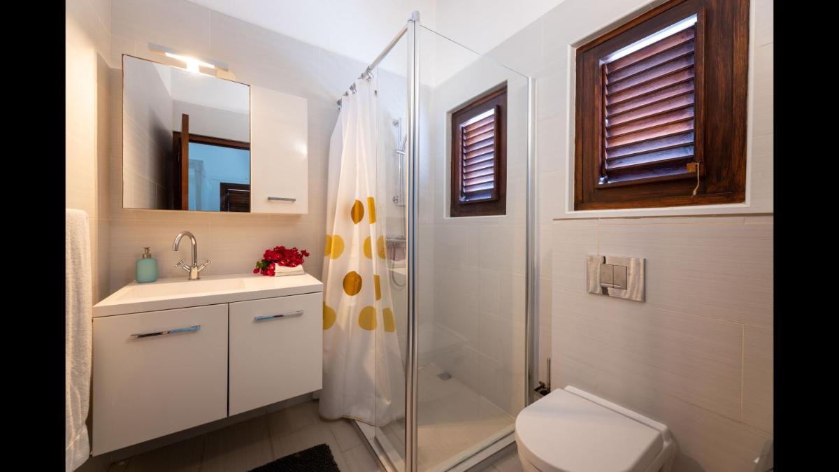 Room in Villa - Breezy Stay - Villa Mi Cuna - Housity