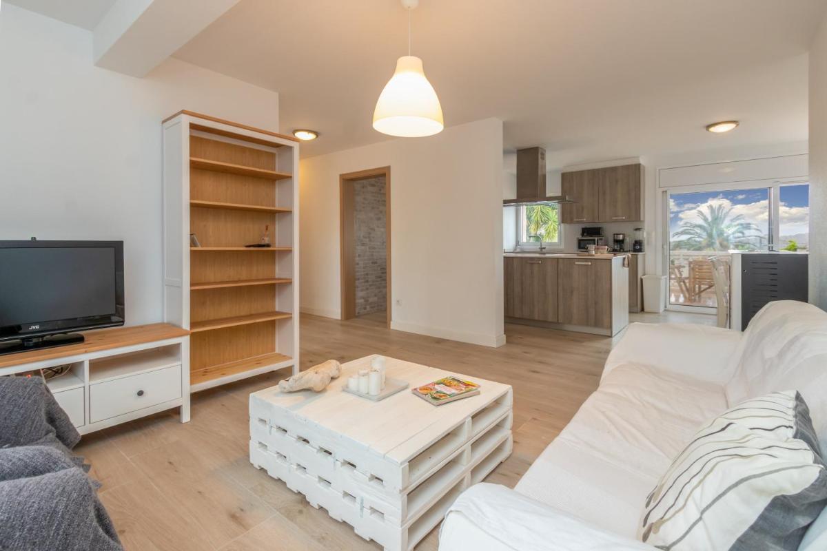 Villa Terrassa - Housity