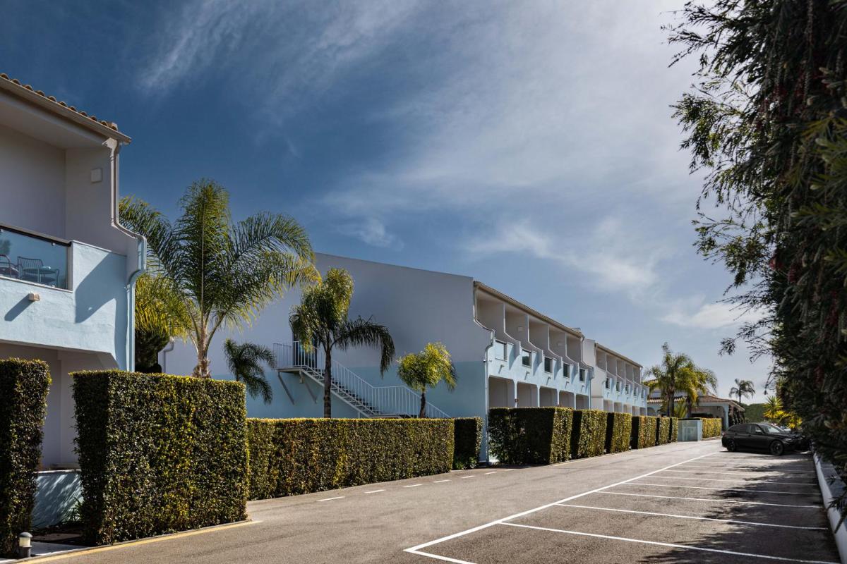 O edifício onde o hotel está situado