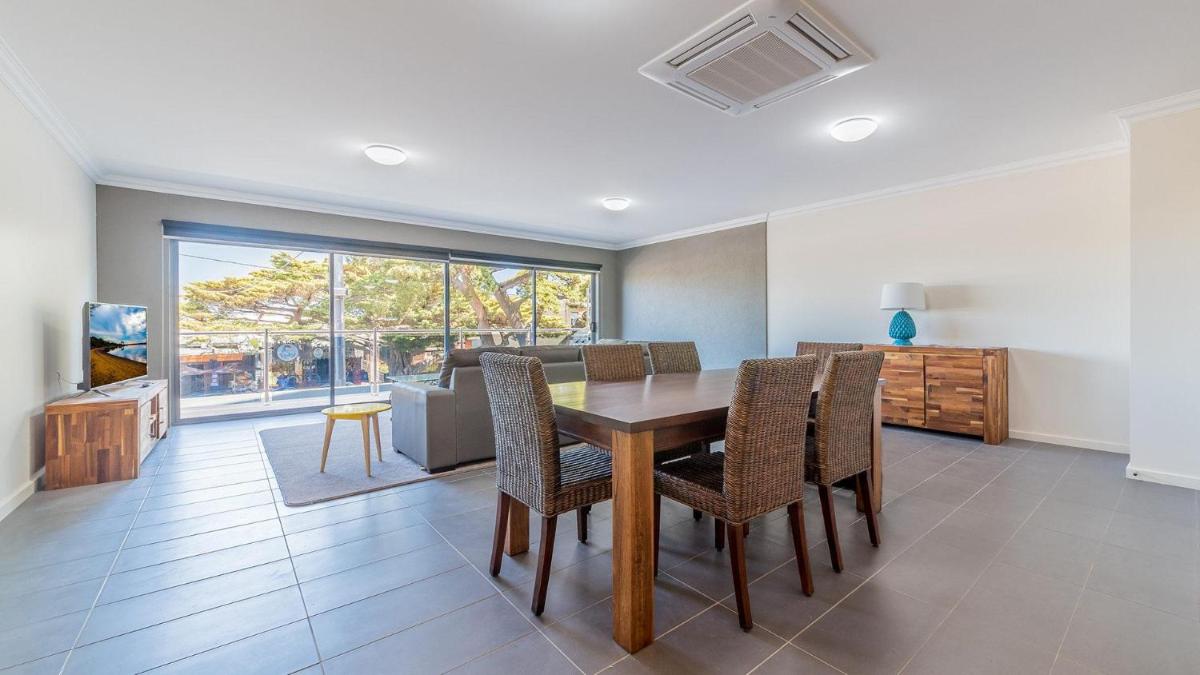 1-83 Thompson Avenue, Cowes - Housity