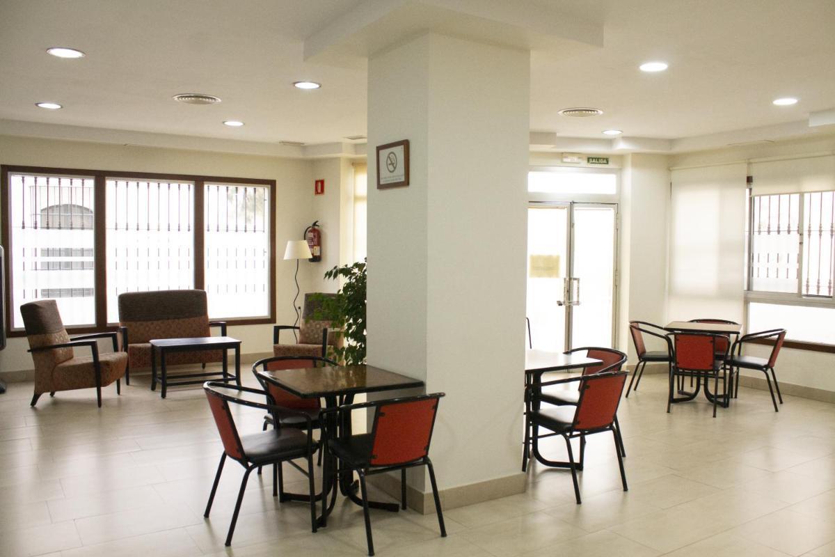 Hostal Villa - Housity