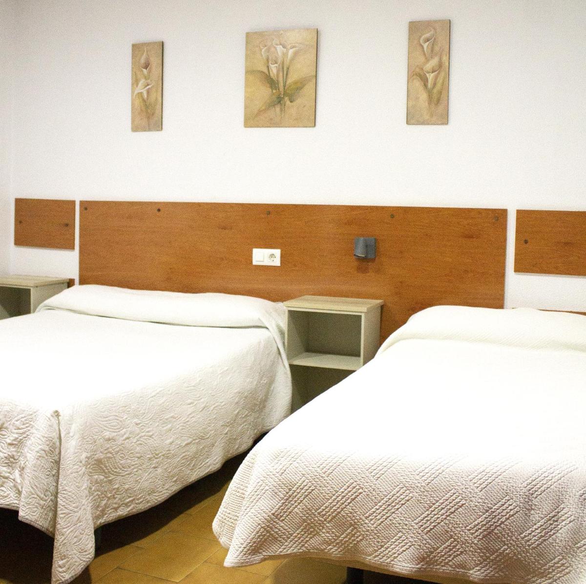 Hostal Villa - Housity