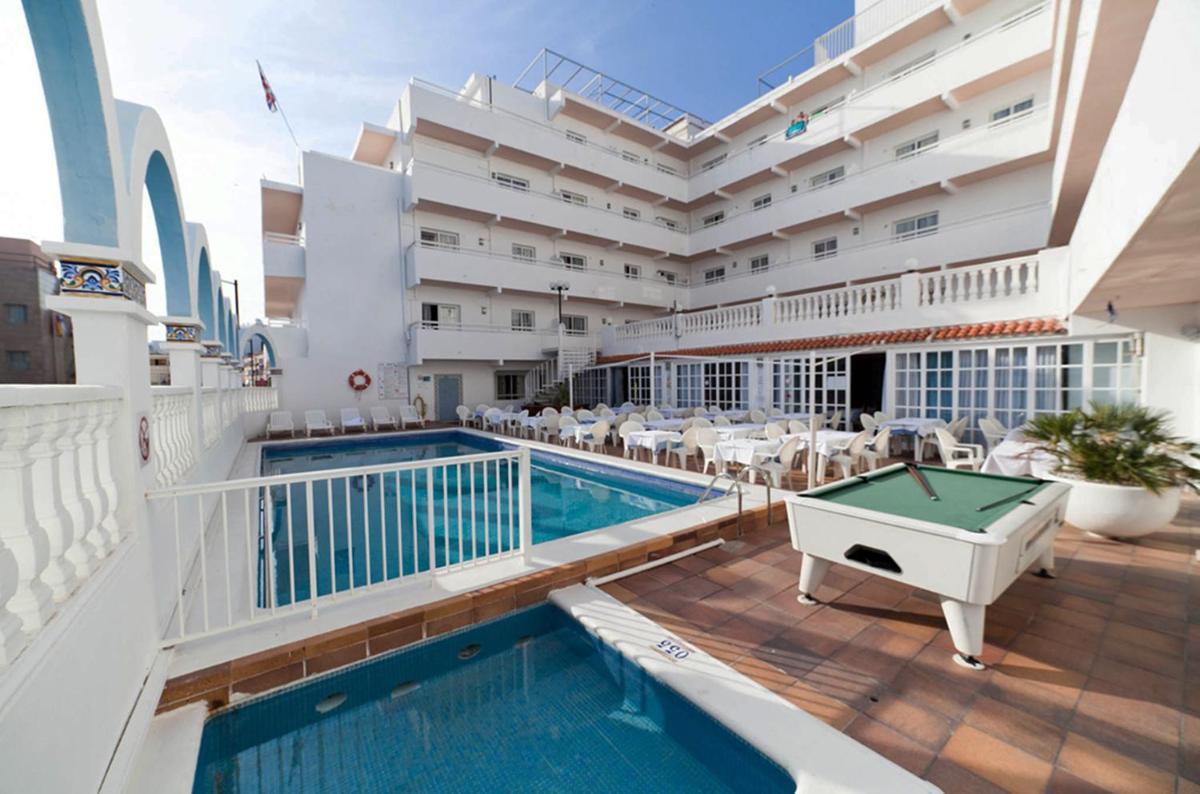 Hotel Apartamentos Vibra Lux Mar - Housity