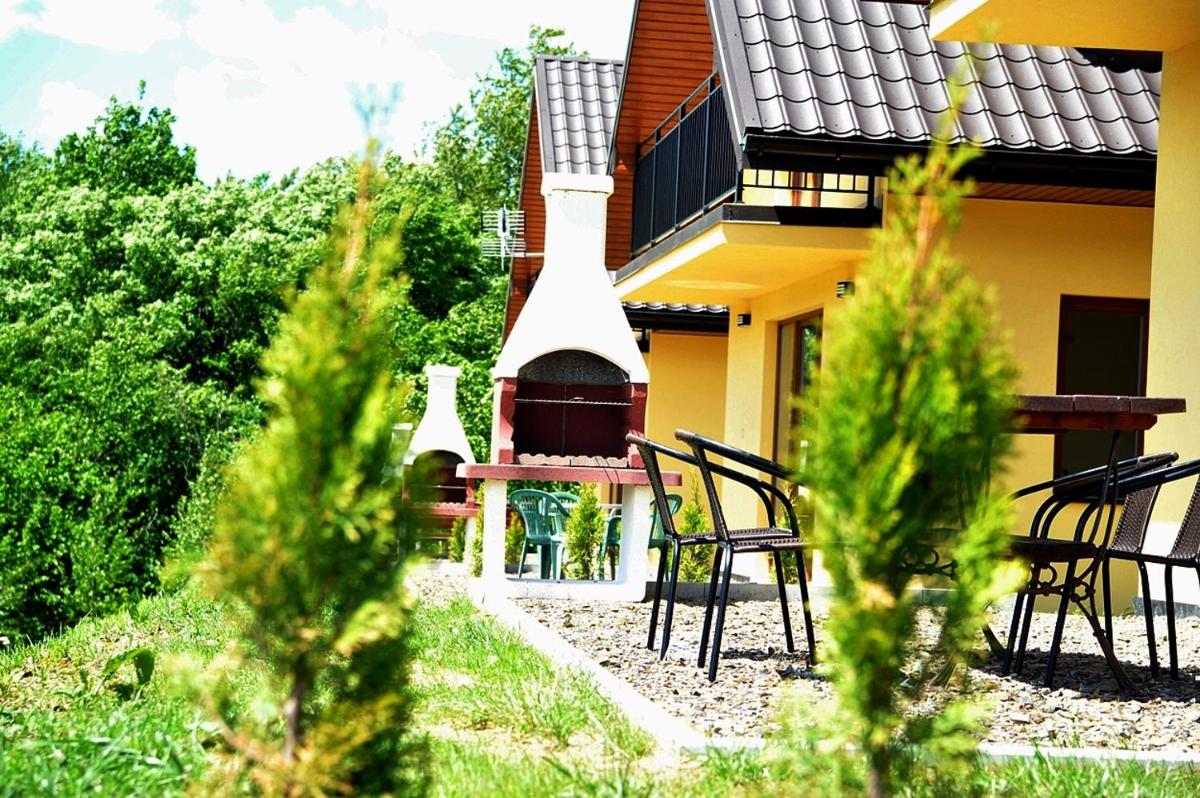 Kapio Solina Bieszczady Bóbrka - Housity