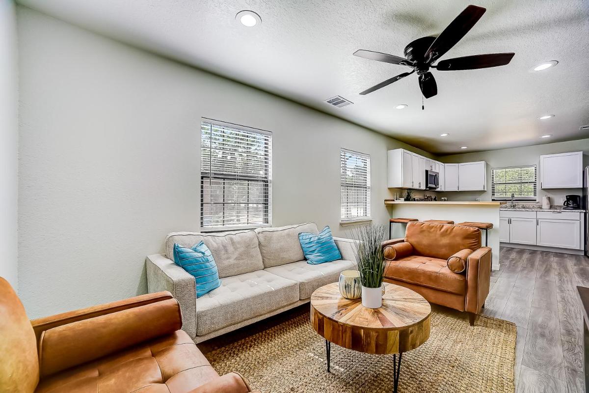 Austin House - Housity