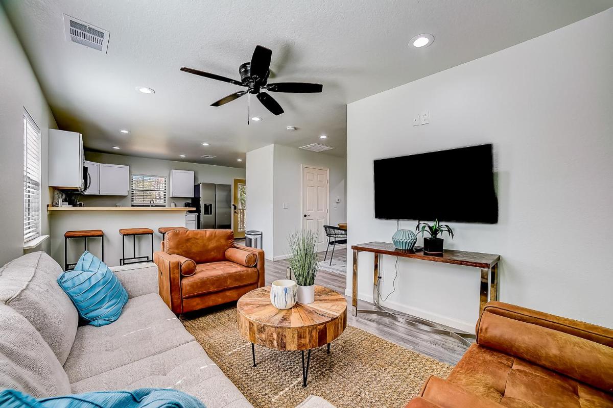 Austin House - Housity