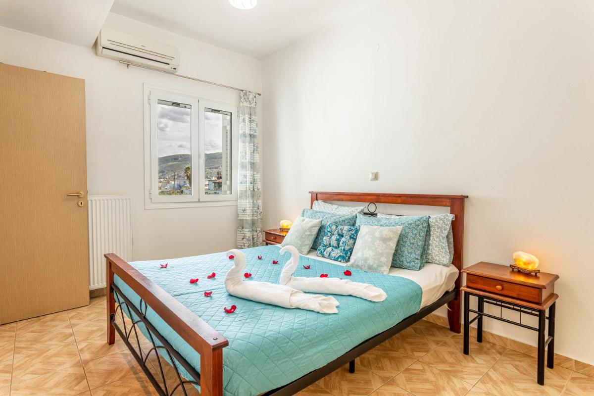 "Fanis" Family House - Housity