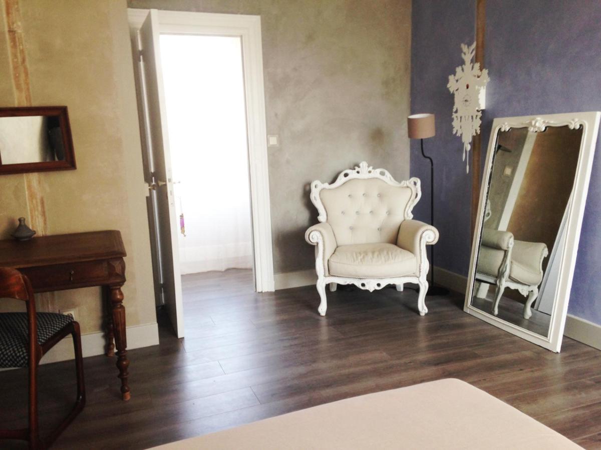 La Maison Bleue - Housity