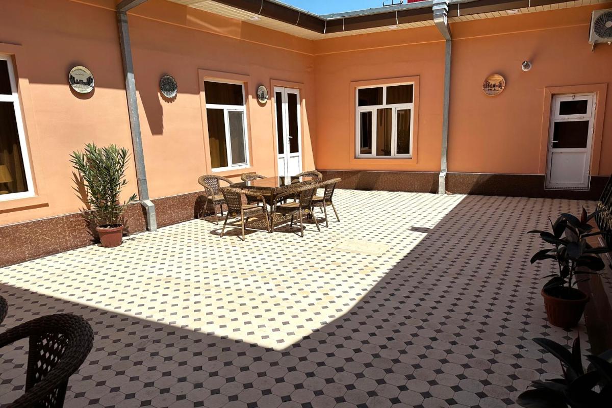 OLD STREET Guest House - Housity