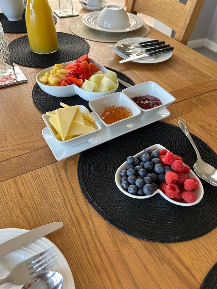 Bricket House - Housity
