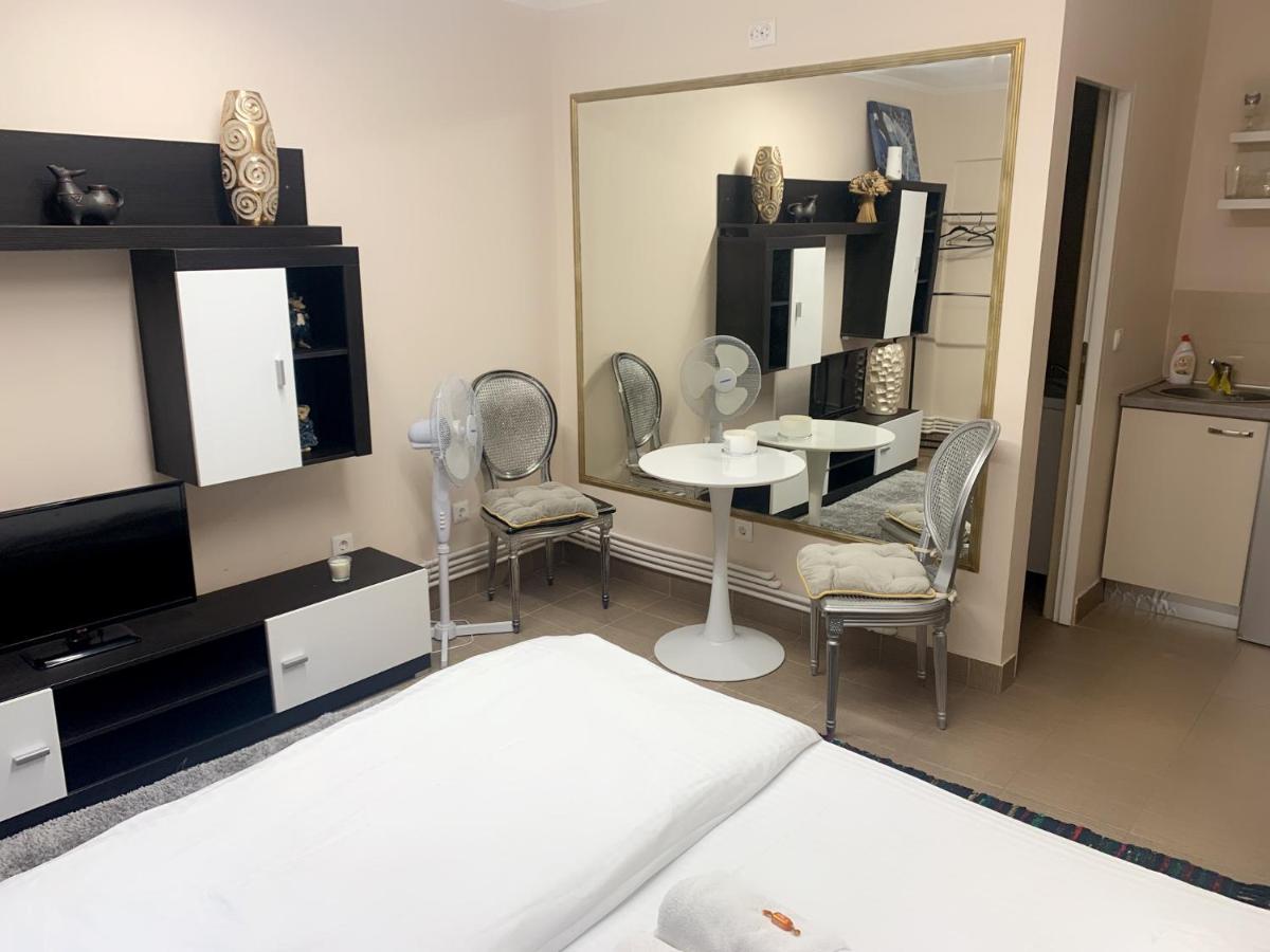 Studio Gaby - Housity