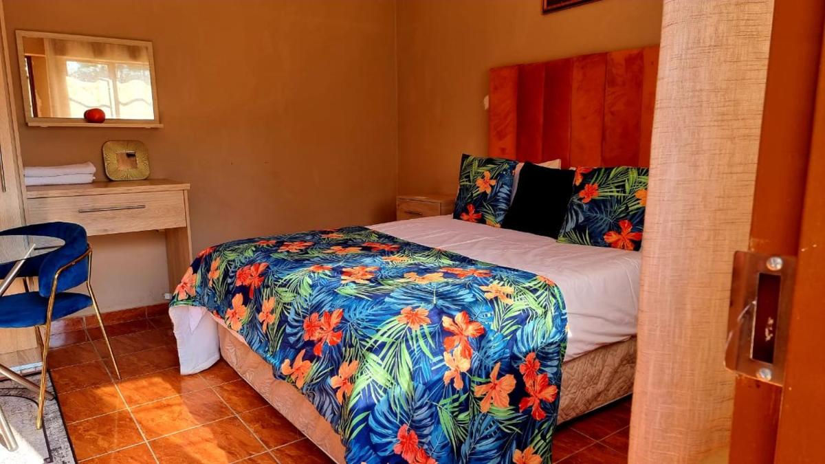 Paradise Hotel Resort and Conference - Housity