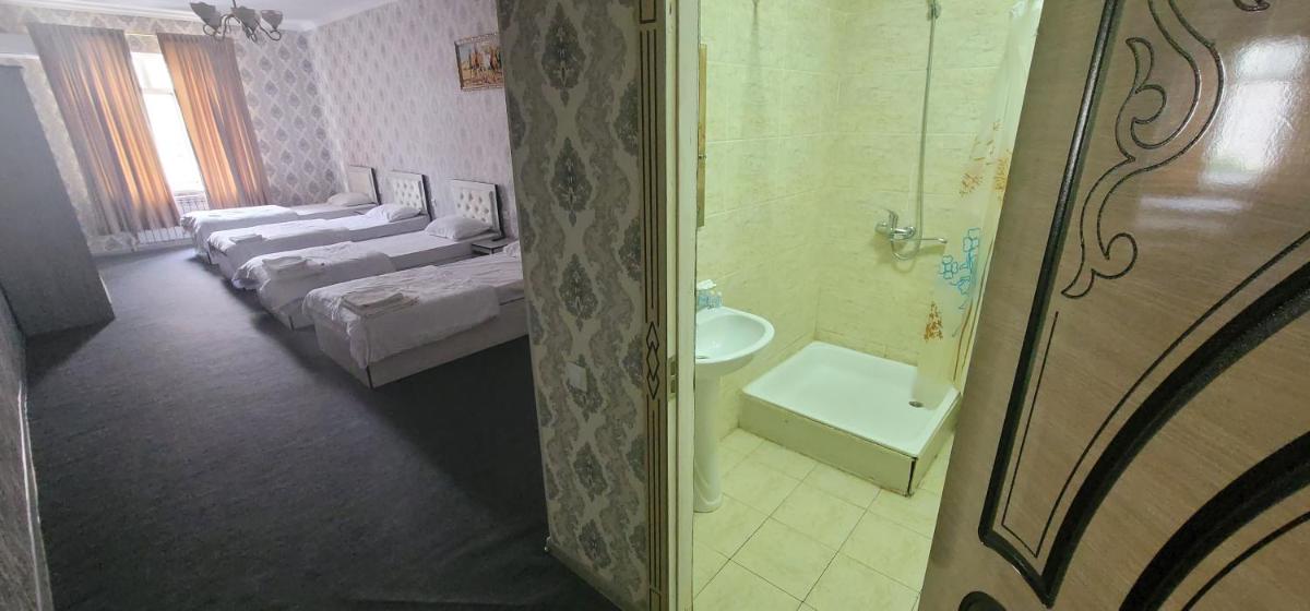 Muni Hotel - Housity