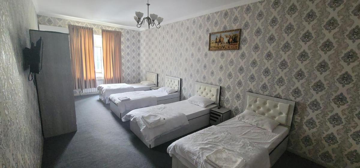 Muni Hotel - Housity