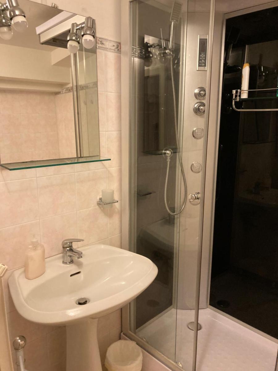 Tencarola B & B - Housity
