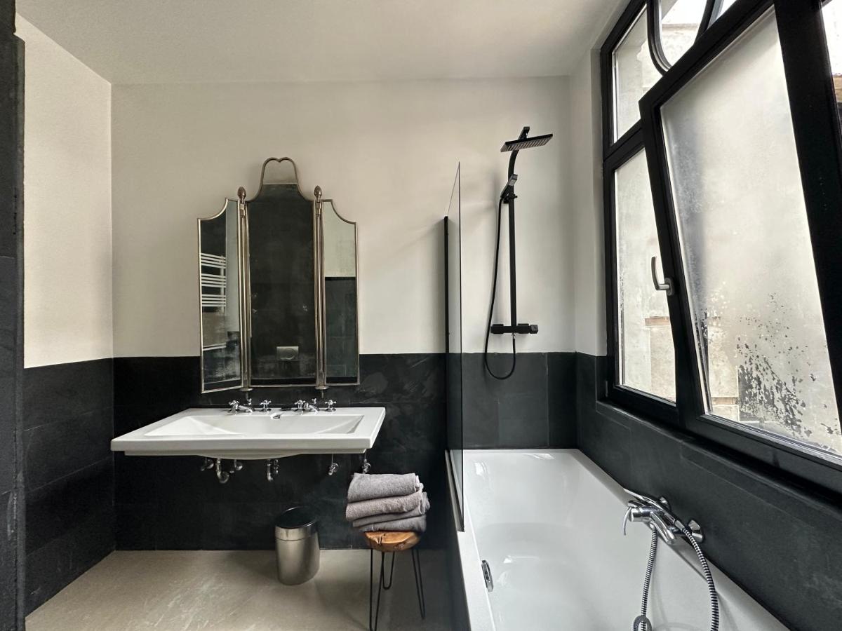 Suites Number 22 Antwerp - Housity