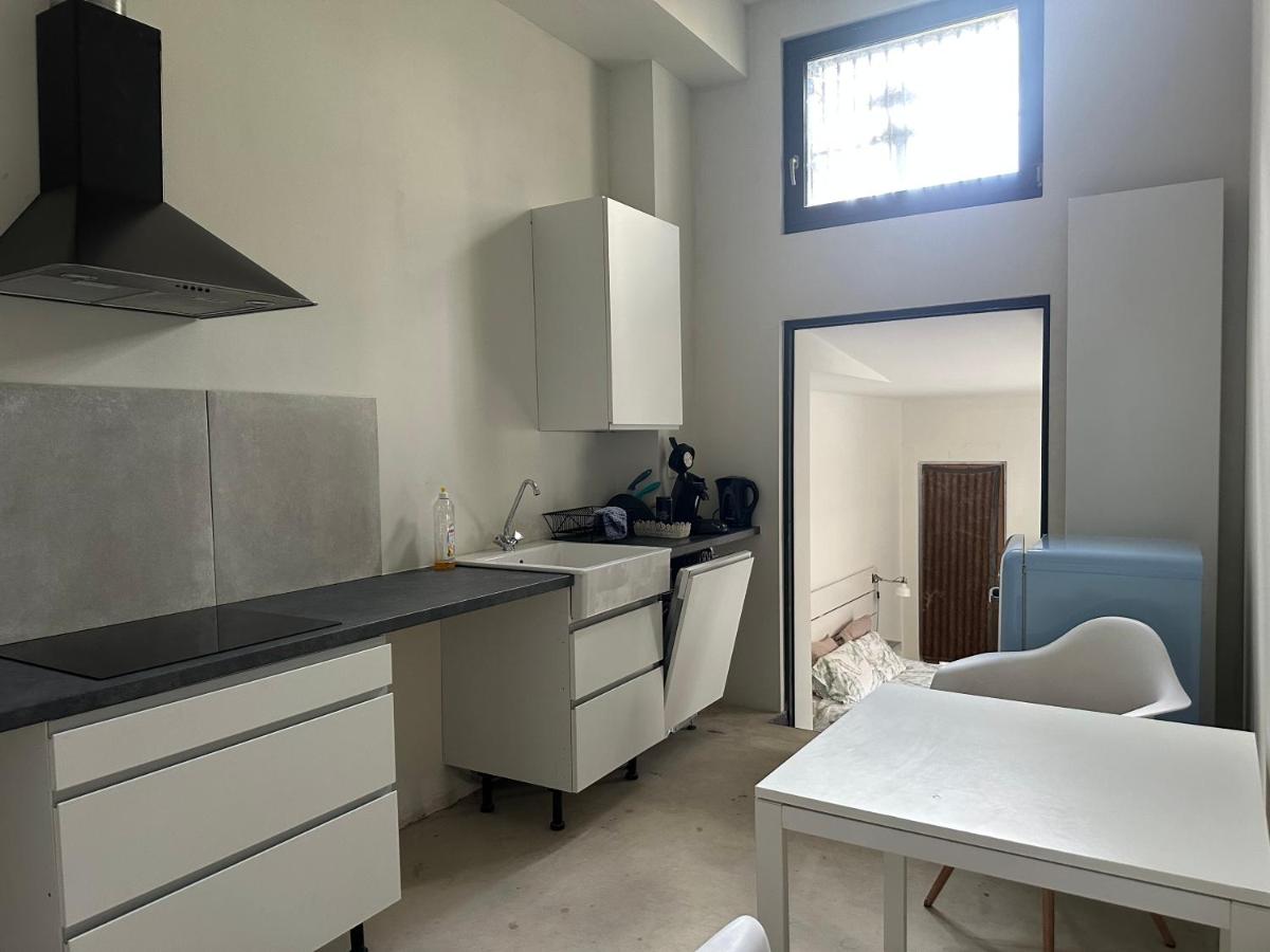 Suites Number 22 Antwerp - Housity