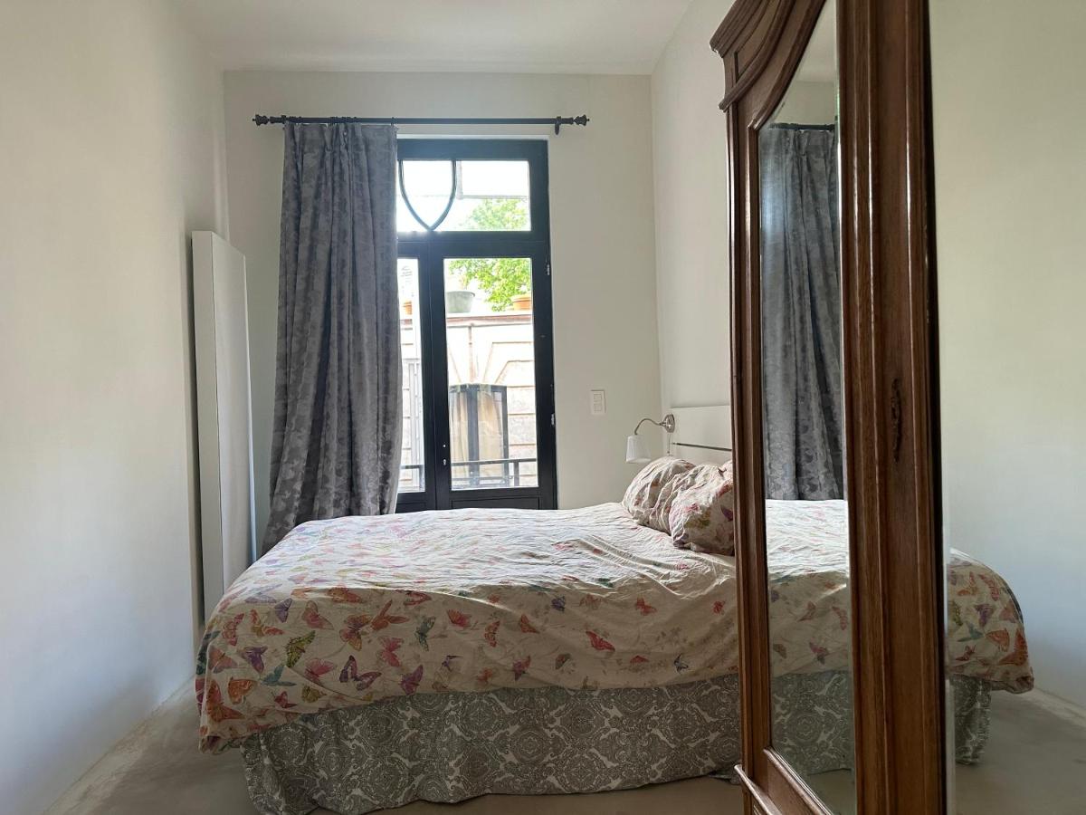 Suites Number 22 Antwerp - Housity