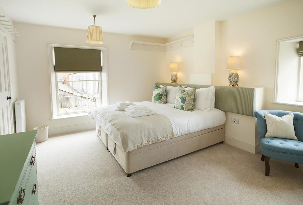 Walesby House - Housity