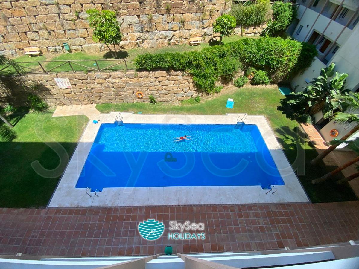 Sky Sea Holidays FUENGIROLA - Housity