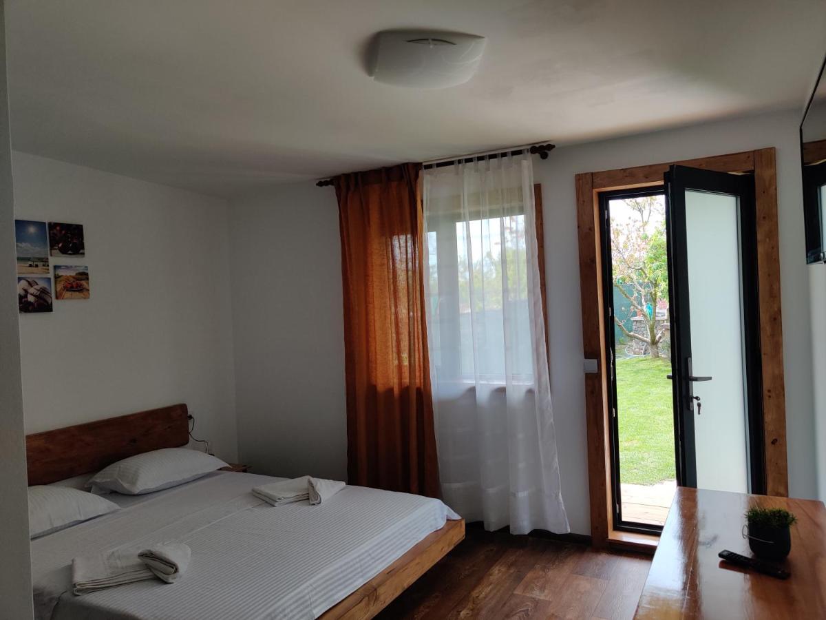 Casa Vlad - Housity