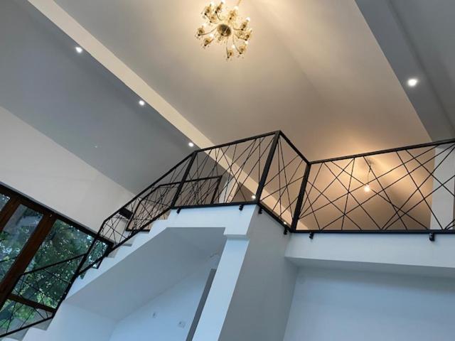 Predivna kuća na Dunavu - Housity