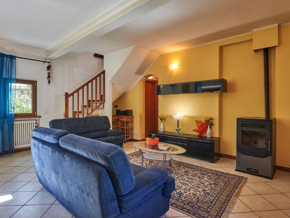 Holiday Home Casa Grandola-Green Garden by Interhome - Housity