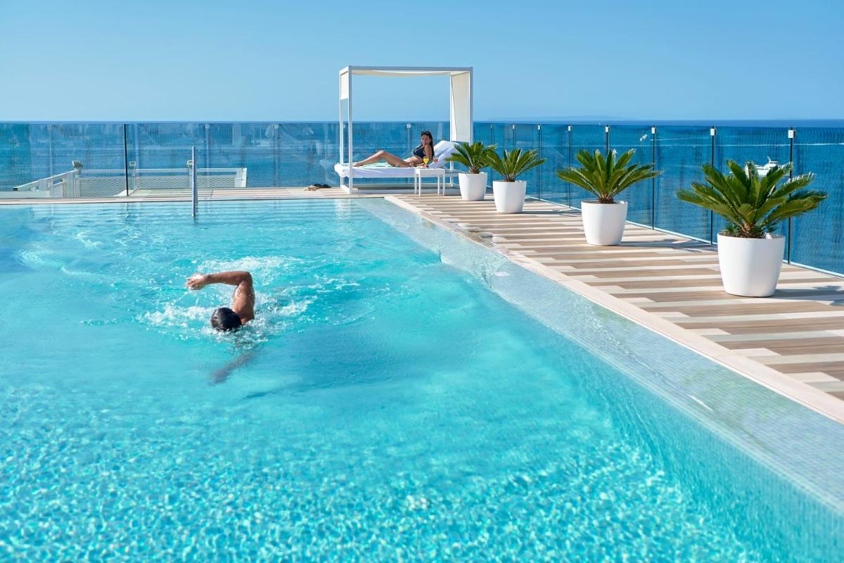 Piscina en o cerca de Iberostar Selection Santa Eulalia Adults-Only Ibiza