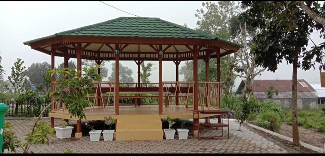 Zabu camp 2 - Housity