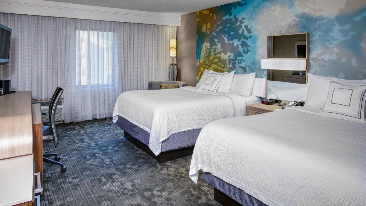 Courtyard by Marriott Cleveland Westlake - Housity